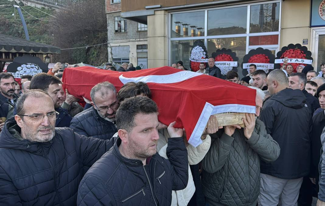 PTT çalışanları şiddete karşı ayakta! Rize'deki saldırıya tepki yağıyor - Resim: 5